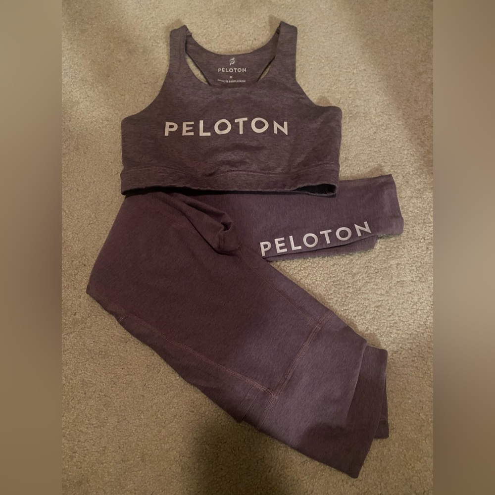 Peloton sports bra and legging set